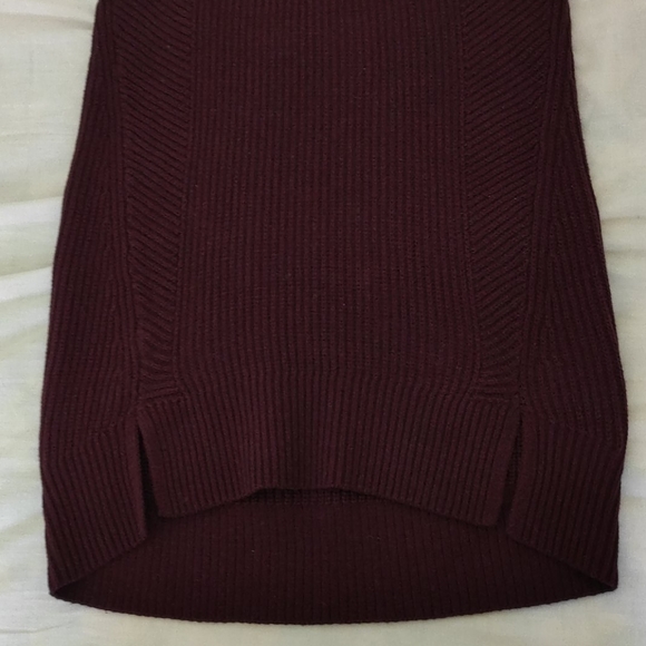 Sleeveless sweater - Picture 2 of 4